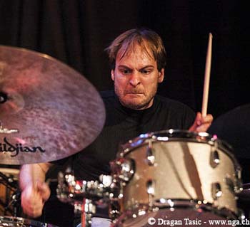 Ari Hoenig 1