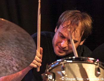 Ari Hoenig 2