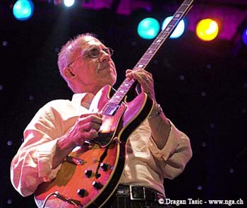 Larry Carlton 3