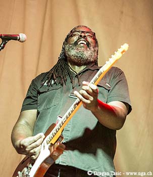 Alvin Youngblood Hart 5