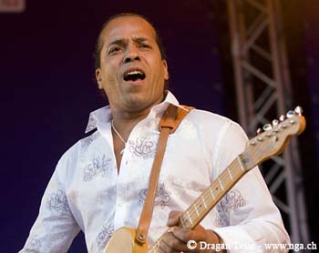 Amar Sundy 4