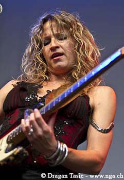 Ana Popovic 6