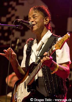 Beverly Guitar Watkins 3