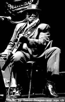Bo Diddley 4