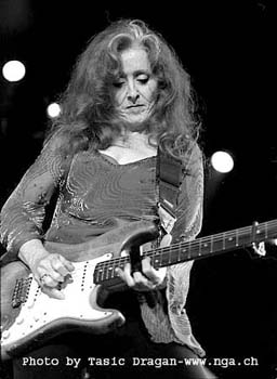 Bonnie Raitt 1