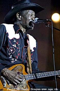 Clarence Gatemouth Brown 1