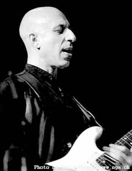 Elliott Sharp 1
