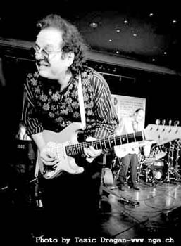 Ronnie Earl 2