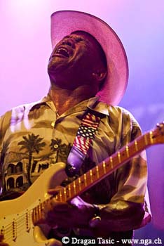 Sherman Robertson 6