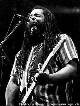 Alvin Youngblood Hart 2