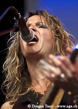 Ana Popovic 4