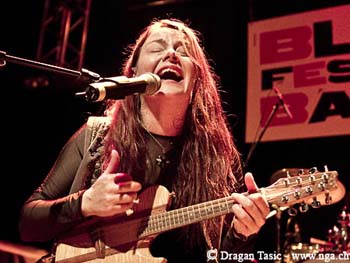 Carolyn Wonderland 1