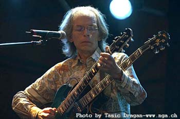 Steve Howe 3