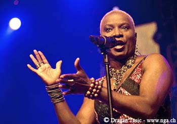 Angelique Kidjo 2
