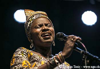 Angelique Kidjo 7