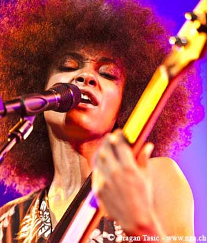 Esperanza Spalding 1