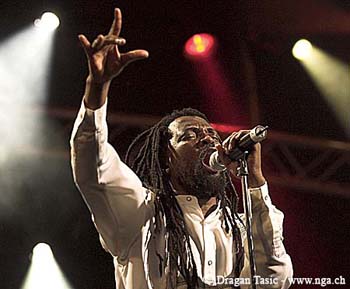 Lucky Dube 4