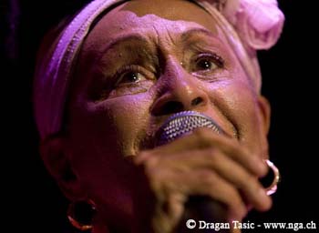 Omara Portuondo 1