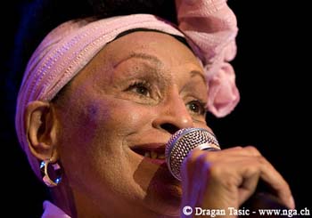 Omara Portuondo 2